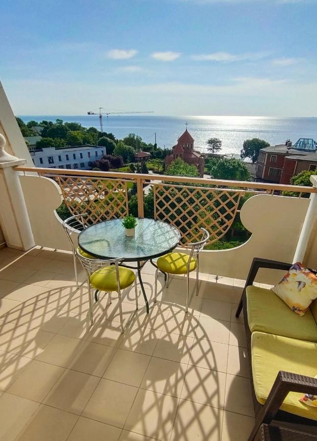 Apartment In Arcadia Palace With Sea View! โอเดสซา ภายนอก รูปภาพ