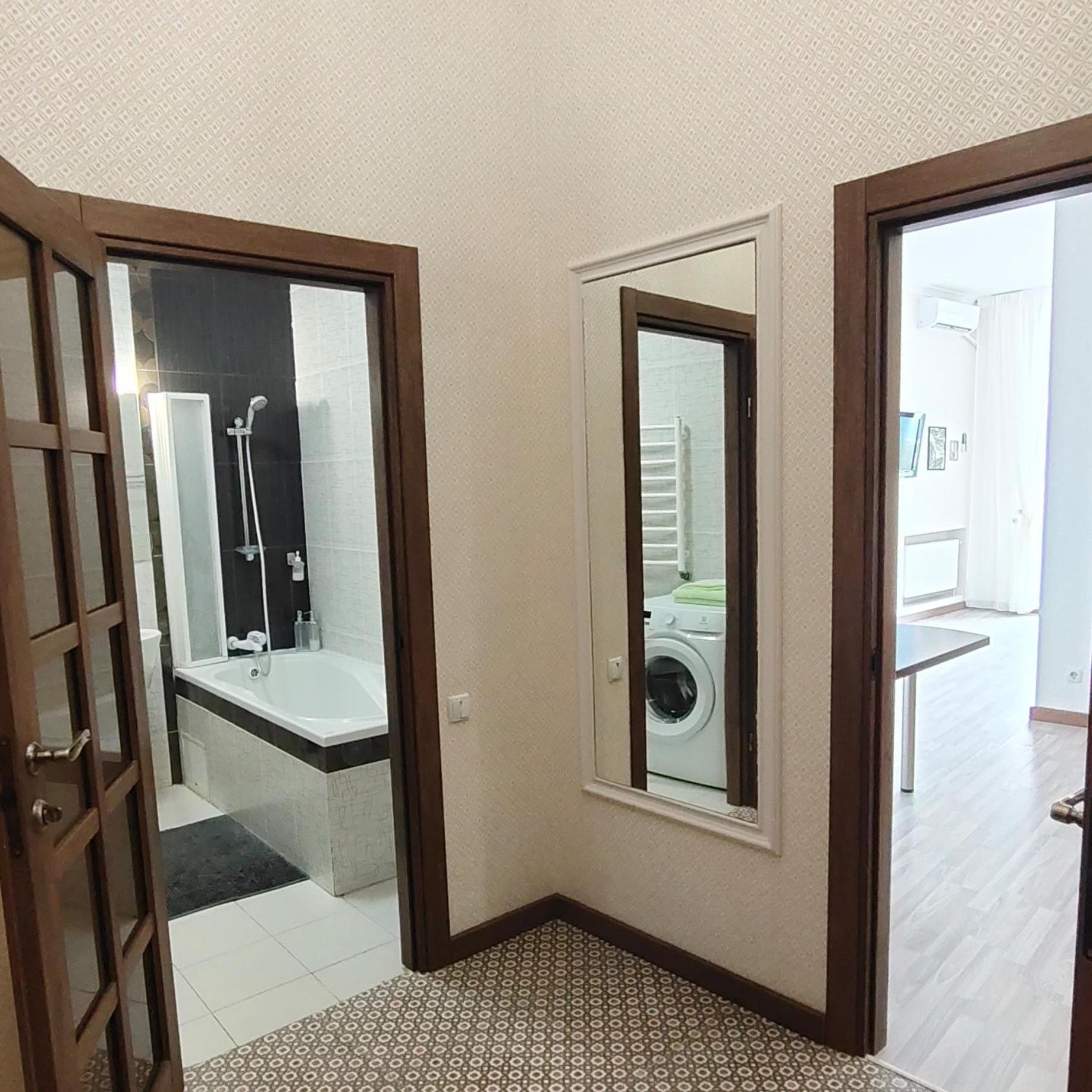 Apartment In Arcadia Palace With Sea View! โอเดสซา ภายนอก รูปภาพ